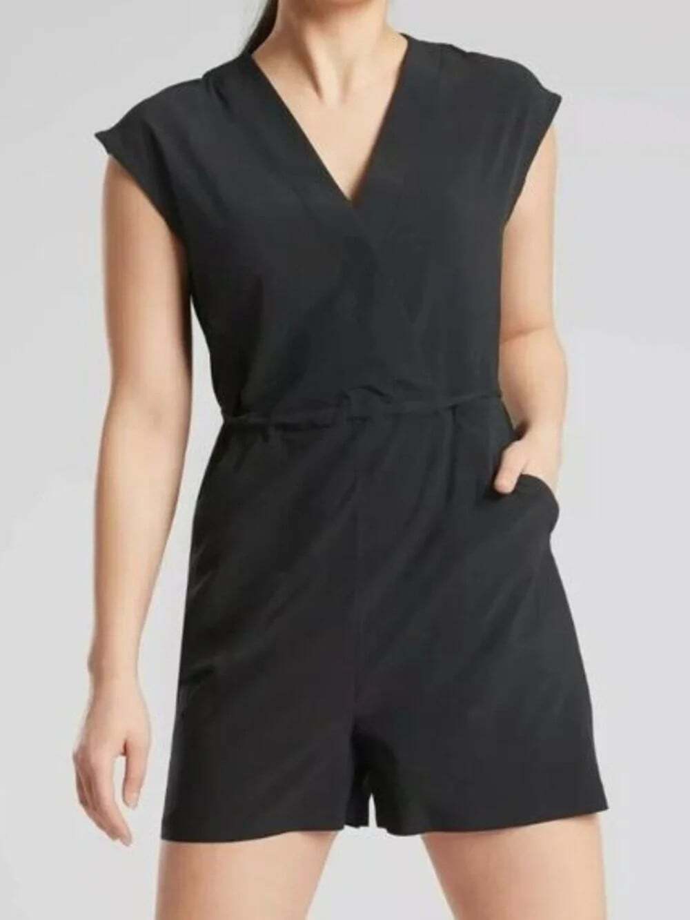 Athleta Marlow Romper Size Large Black Featherweight Travel Athletic Athleisure